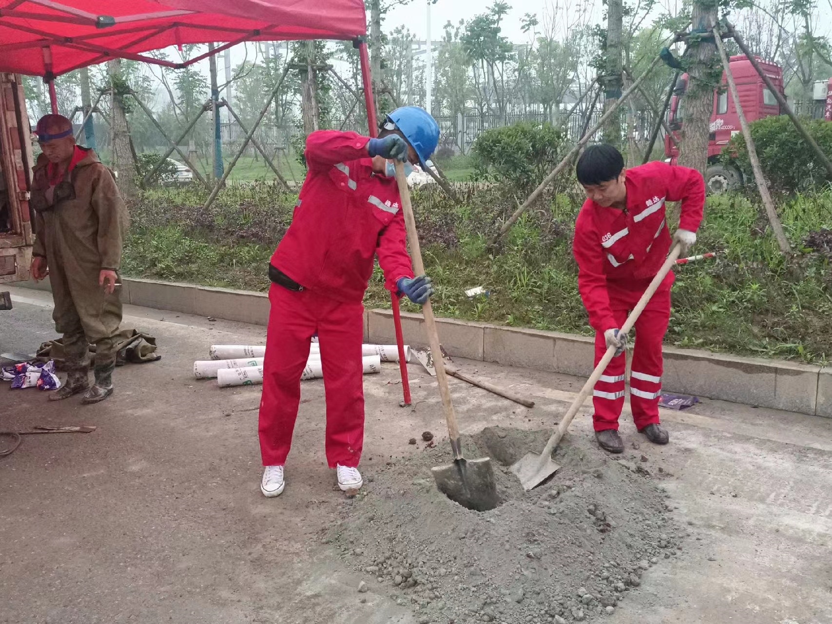 治多管道疏通哪家好】及时进行市政管道清淤